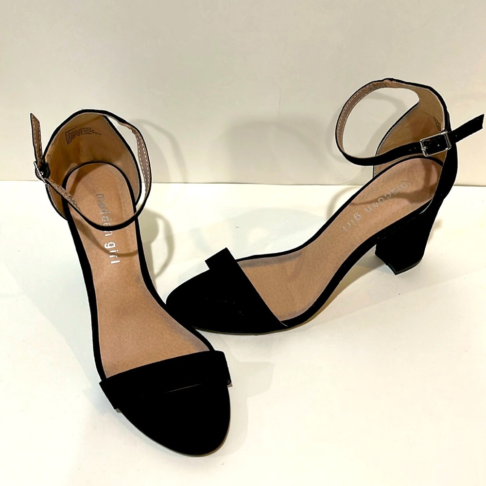 Madden Girl “Beella” open toe stacked heel pumps